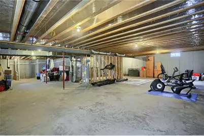 136 Cameron Square Dr, Connoquenessing Boro, PA 16033 - Photo 21