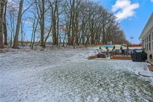 136 Cameron Square Dr, Connoquenessing Boro, PA 16033 - Photo 3