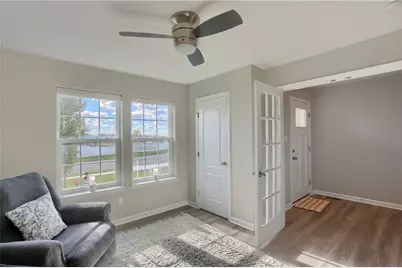 136 Cameron Square Dr, Connoquenessing Boro, PA 16033 - Photo 13