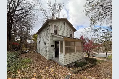 218 Cottage St, New Castle, PA 16101 - Photo 1