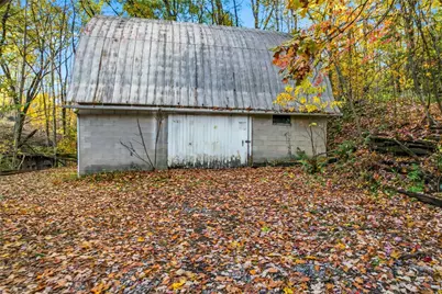 729 E Lake Road, Pymatuning Township, PA 16154 - Photo 11