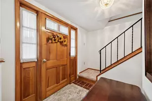 35 Oak Creek Dr, Sewickley Township, PA 15089 - Photo 5