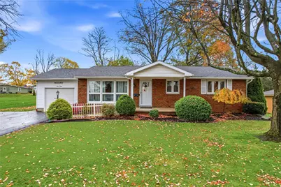 330 Lyle Drive, Hermitage, PA 16148 - Photo 1