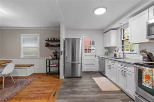 747 Fruithurst Dr, Pittsburgh, PA 15228 - Photo 11