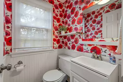 747 Fruithurst Dr, Pittsburgh, PA 15228 - Photo 15