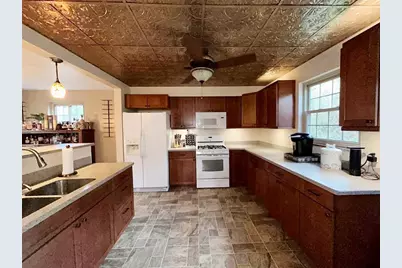 50 Lipp Avenue, Ross Twp, PA 15229 - Photo 9