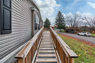 126 York Dr, Cranberry Township, PA 16066 - Photo 3