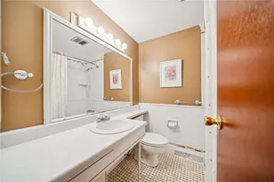 452 Tahoe Dr, Pittsburgh, PA 15239 - Photo 21