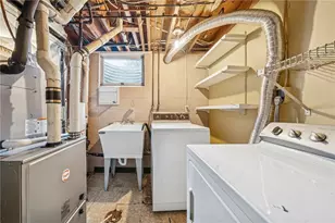 452 Tahoe Dr, Pittsburgh, PA 15239 - Photo 19