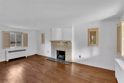 130 Yorkshire Dr, Pittsburgh, PA 15208 - Photo 5