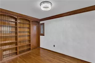 130 Yorkshire Dr, Pittsburgh, PA 15208 - Photo 19