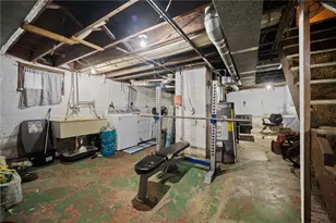 1412 Broadway Ave, Stowe Township, PA 15136 - Photo 21