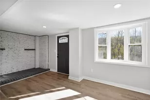 2738 Robertson Ave, Baldwin Twp, PA 15226 - Photo 3