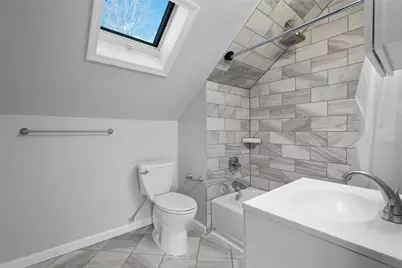 2738 Robertson Ave, Baldwin Twp, PA 15226 - Photo 17