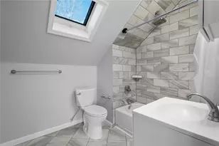 2738 Robertson Ave, Baldwin Twp, PA 15226 - Photo 17