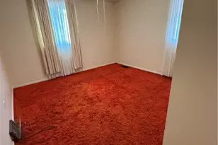 432 Violet Dr, Lower Burrell, PA 15068 - Photo 17