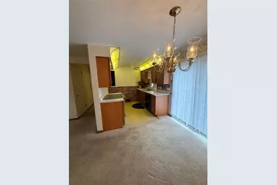 432 Violet Dr, Lower Burrell, PA 15068 - Photo 5