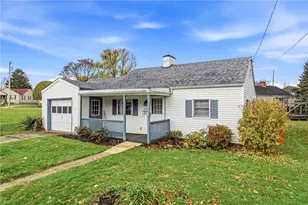 1122 Memorial Blvd, Sharon, PA 16146 - Photo 3