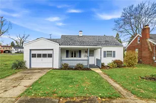 1122 Memorial Blvd, Sharon, PA 16146 - Photo 1