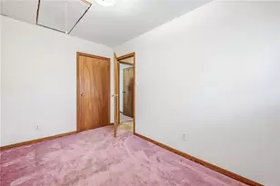 1122 Memorial Blvd, Sharon, PA 16146 - Photo 21