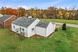 1122 Memorial Blvd, Sharon, PA 16146 - Photo 9