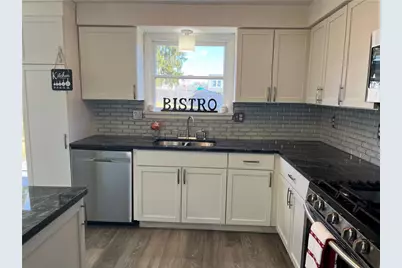 2279 Lancelot Drive, North Huntingdon, PA 15642 - Photo 5