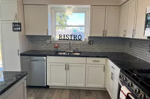 2279 Lancelot Dr, North Huntingdon, PA 15642 - Photo 5