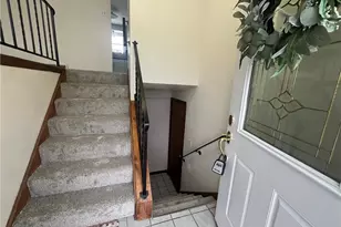 2279 Lancelot Dr, North Huntingdon, PA 15642 - Photo 9