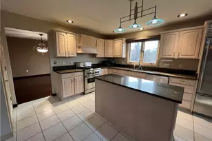 506 Princess Dr, Elizabeth Twp/Boro, PA 15037 - Photo 13