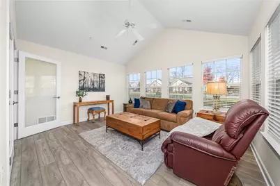 6111 Heatherfield Court, Lancaster Township, PA 16037 - Photo 15