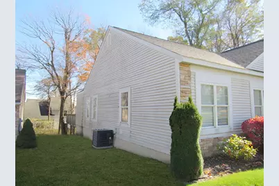 2413 South Ridge Place, Hidden Valley, PA 15502 - Photo 3