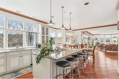 88 Waterfront Dr, Washington's Landing, PA 15222 - Photo 9