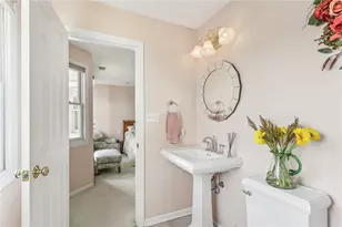 88 Waterfront Dr, Washington's Landing, PA 15222 - Photo 25