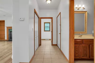 120 Alameda Rd, Twp of But NW, PA 16001 - Photo 9