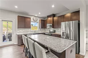 5003 Summit Dr, South Park, PA 15129 - Photo 7