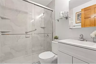 801 Redstone Dr, Pittsburgh, PA 15101 - Photo 19