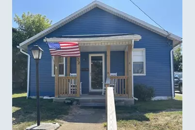 722 Chestnut St, New Castle, PA 16101 - Photo 1