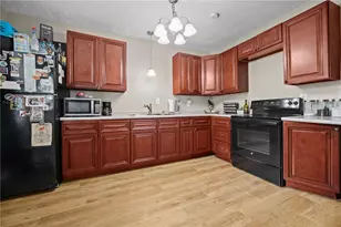 840 7th Ave, Coraopolis, PA 15108 - Photo 17