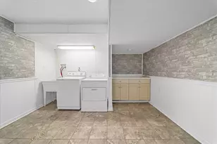 5147 Glenhurst Rd, Pittsburgh, PA 15207 - Photo 19