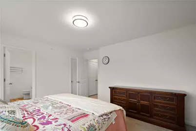 108 Sweetwater Dr, Moon/Crescent Twp, PA 15108 - Photo 13