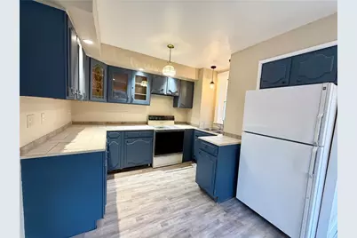 57 W Main St, Cowanshanock Township, PA 16263 - Photo 5