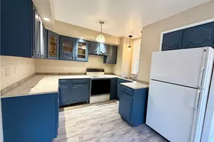 57 W Main St, Cowanshanock Township, PA 16263 - Photo 5