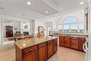 251 Molly Dr, Peters Township, PA 15317 - Photo 5