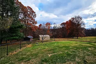 176 Ten School Rd, New Alexandria, PA 15670 - Photo 31