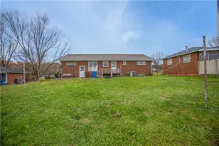 825 Brady St, Lower Burrell, PA 15068 - Photo 21