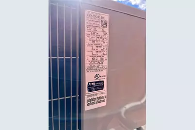 105 Entrance Dr, Pittsburgh, PA 15068 - Photo 11