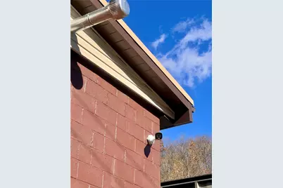 105 Entrance Dr, Pittsburgh, PA 15068 - Photo 9