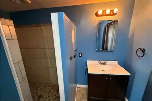 1009 Oakland Ave, Port Vue, PA 15133 - Photo 7