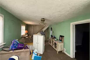 1009 Oakland Ave, Port Vue, PA 15133 - Photo 15