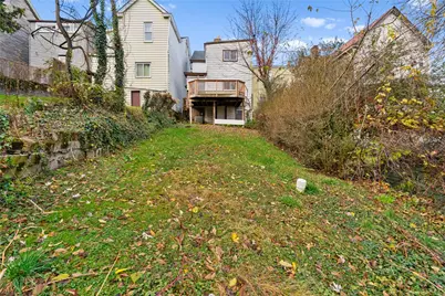 410 Hays Ave, Pittsburgh, PA 15210 - Photo 27